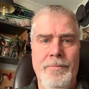 Meet your Posher, Philip